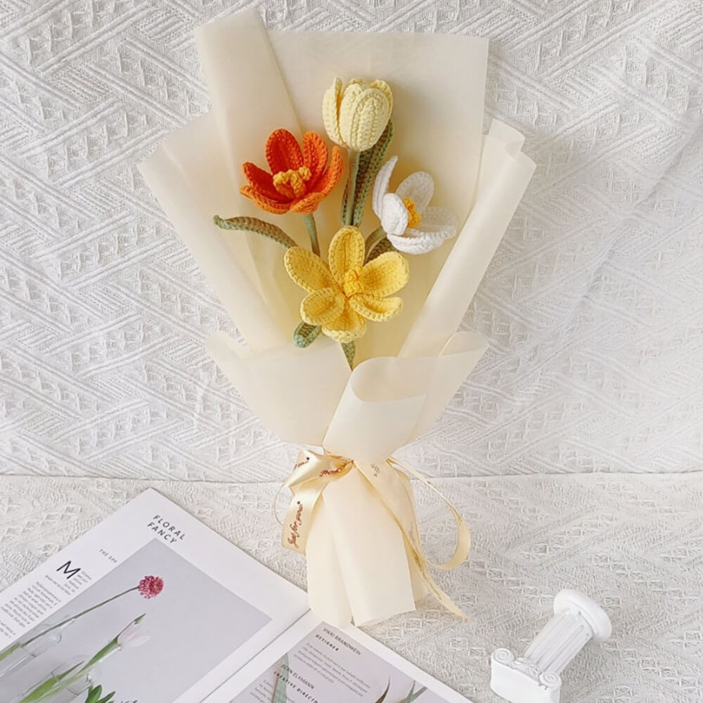 Handmade Crochet Tulip Flower Bouquets|Customizable & Long-lasting Floral Arrangements